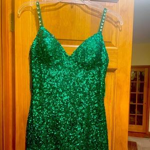 Scala size 6 emerald green semi-formal dress